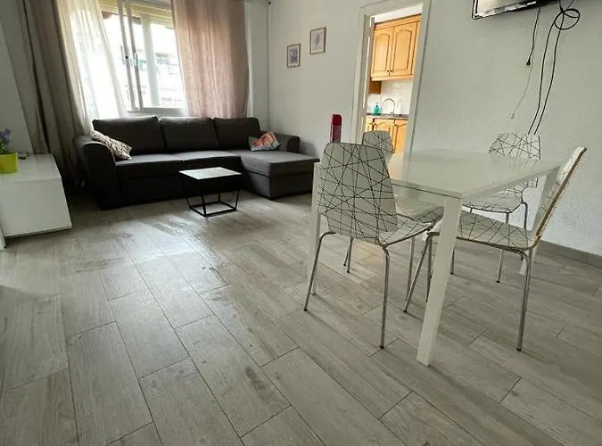 Malvarrosa Familiar Pensionat