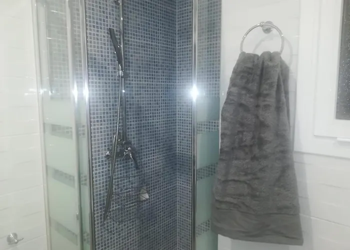 ゲストハウス Malvarrosa Familiar バレンシア